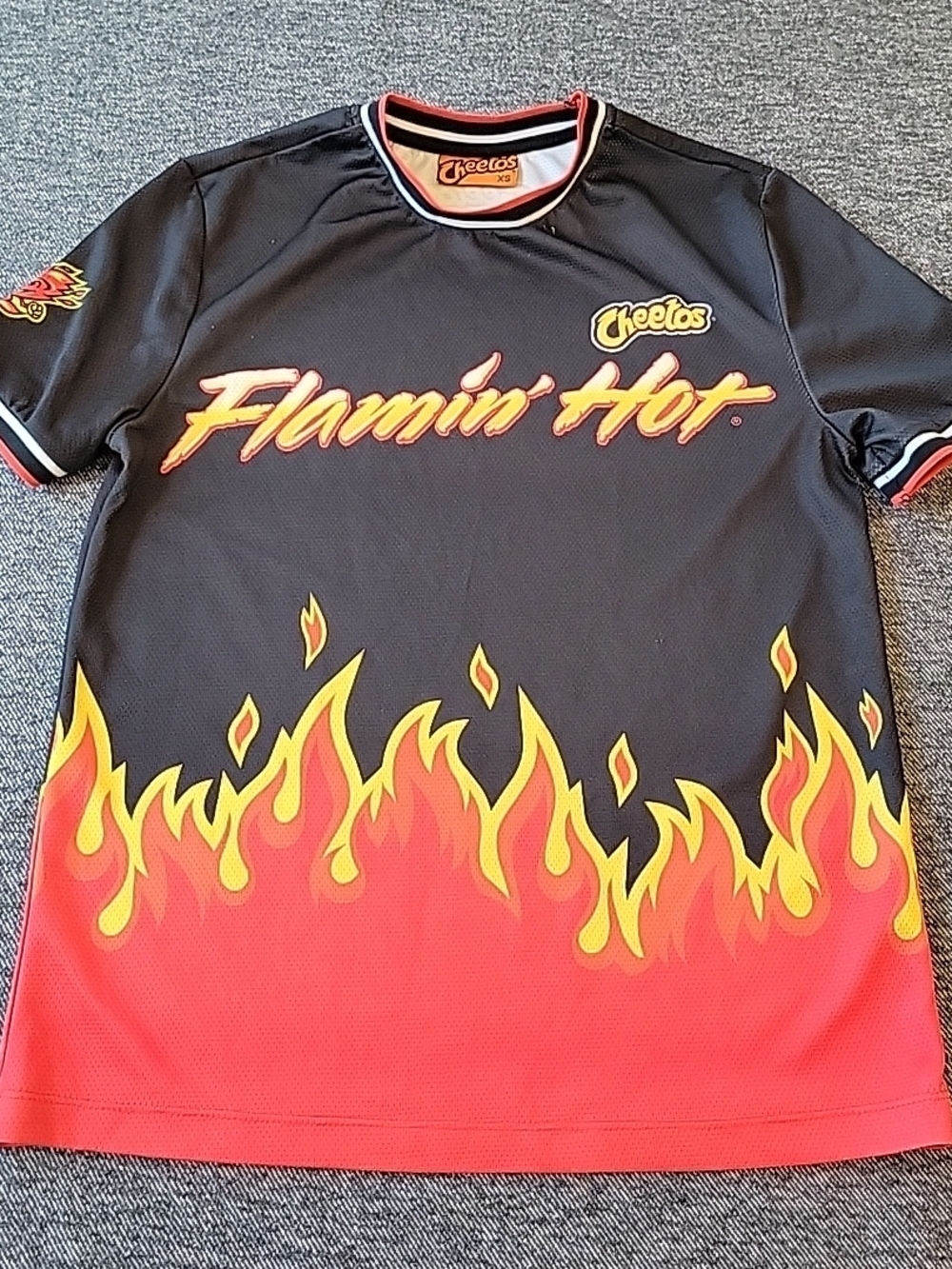 Cheetos Flamin Hot Jersey Shirt Men’s Extra Small XS Black Red Chester Graphic